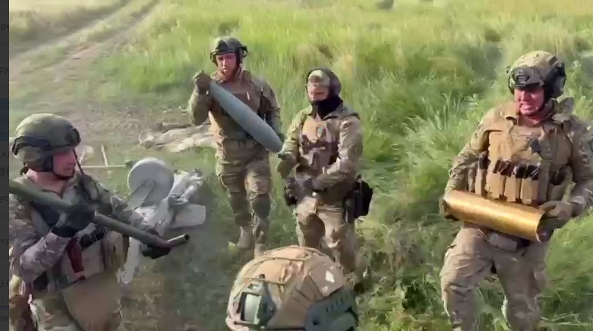 Кім показав, як миколаївські патрульні знищують ворога (відео)