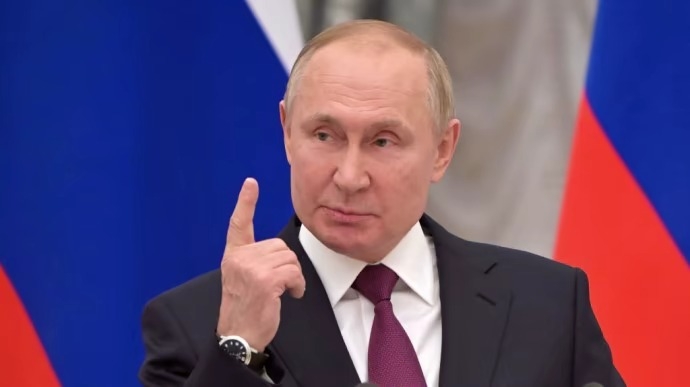 Путін заявив, що Україна займає «історичні території» Росії