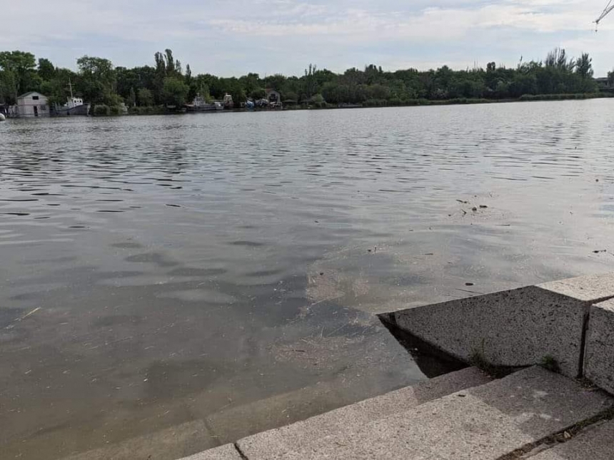 Уровень воды в Николаеве продолжает снижаться: мэр сообщил на сколько
