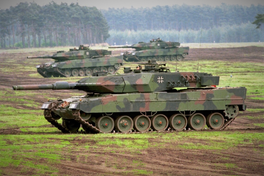 Швейцарія планує продати 25 танків Leopard до Німеччини для передачі Україні