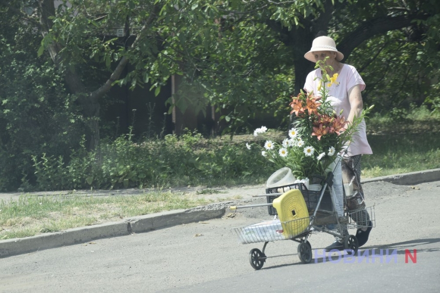 Як живе Снігурівка після деокупації (фоторепортаж)