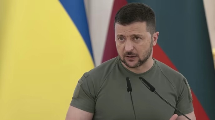 Зеленський вважає, що «вагнерівців» у Білорусі замало для нападу на Україну