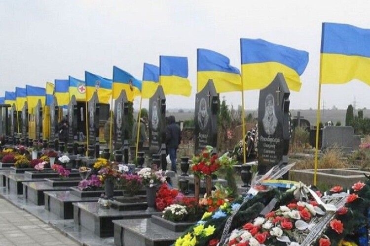 В Николаеве на подготовку могил погибшим воинам выделят 600 тысяч