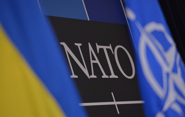 США продовжують обговорювати з країнами НАТО вступ України до Альянсу