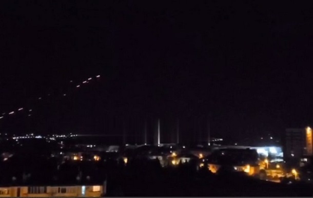 З'явилися відео «атаки» БПЛА на Севастополь