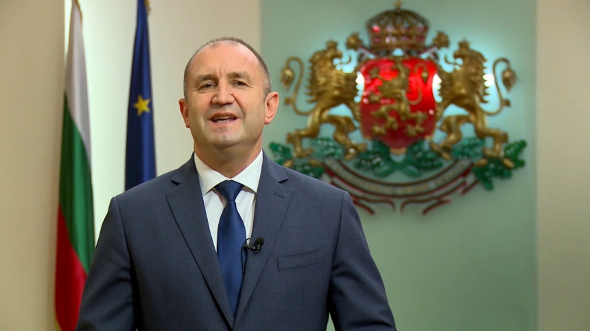 Президент Болгарии обвинил Украину в войне, за которую «платит вся Европа»