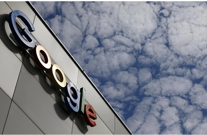 Google закрывает сервис, где хранятся старые фото – их еще не поздно спасти