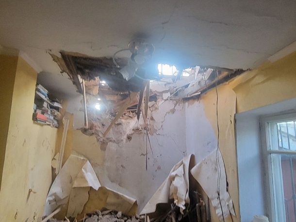 Появились фото последствий ночной атаки на Одессу