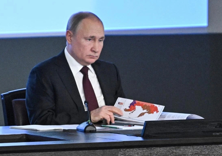 Путін відмовився їхати до ПАР на саміт BRICS