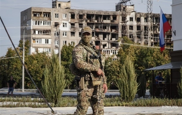 В Мариуполе оккупанты заминировали все мосты (видео)