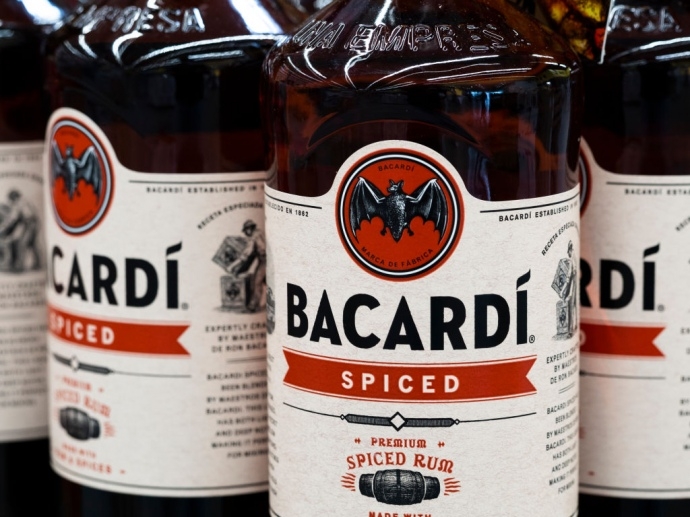 Виробника алкоголю Bacardi внесли до списку міжнародних спонсорів війни