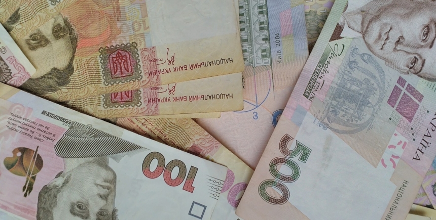 Кабмін через суд вимагатиме від вчителів повернути 6 500 гривень "єПідтримки", — ЗМІ