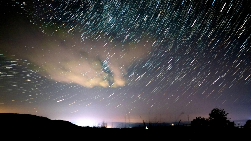 Ночью в Украине можно будет наблюдать пик метеорного потока «Персеиды»