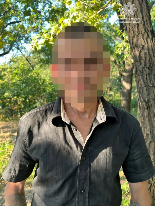 В Николаеве задержали закладчика: тот уверял, что пакетики с наркотиками носит «для себя»