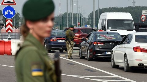 В Україні хочуть посилити контроль за виїздом чоловіків за кордон, - ДПСУ