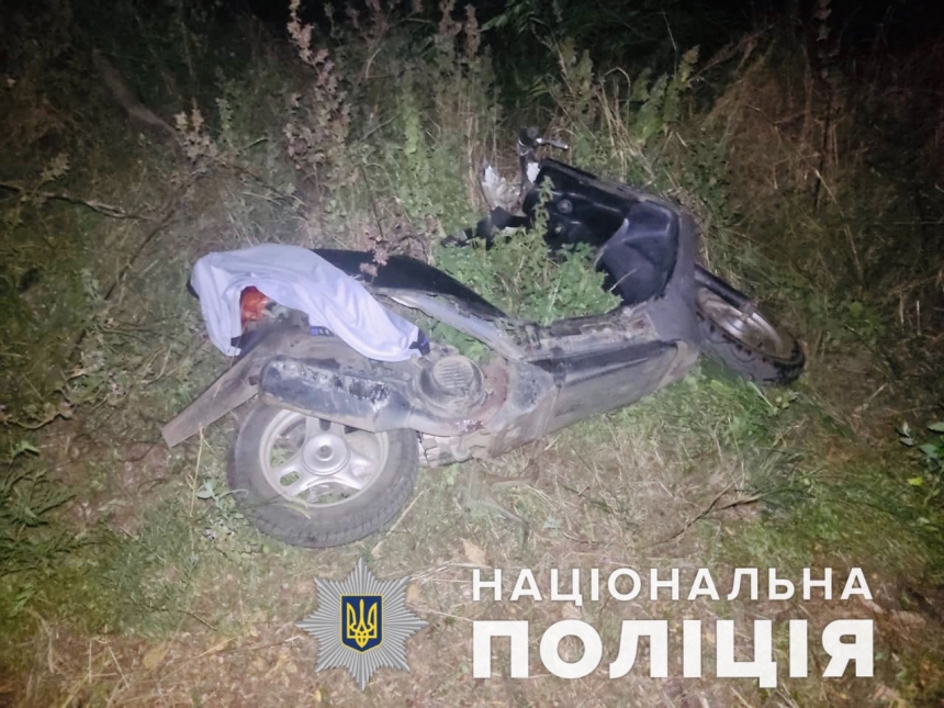 В Николаевской области столкнулись ВАЗ и мопед — пострадали трое несовершеннолетних