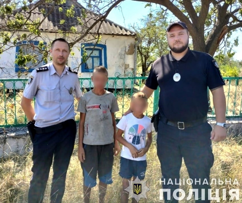 В Николаевской области двое мальчиков провели ночь в лесу: заблудились и ушли далеко от села