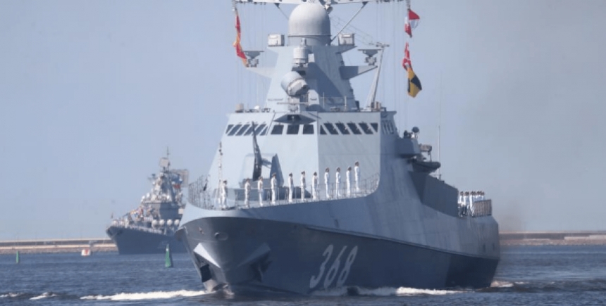 У РФ заявили, що український безпілотник намагався атакувати російські кораблі у Чорному морі