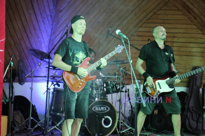  Рок-полет: в ДОФе выступила Николаевская рок-группа «Крылья» (фото, видео)