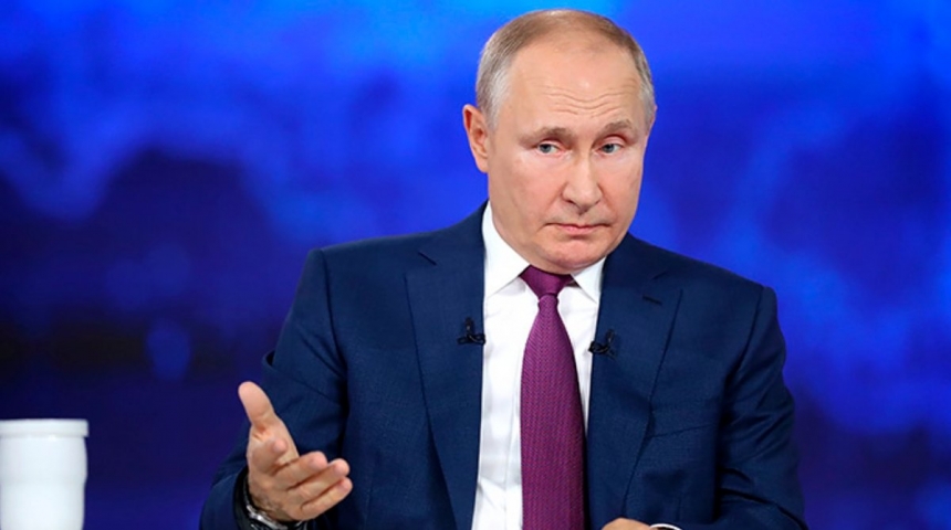ЄК звинуватила Путіна у фальсифікації історії та поширенні дезінформації