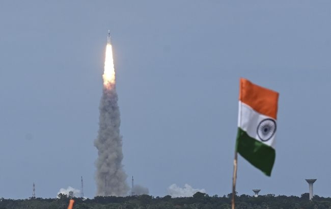 Індія після провалу Росії успішно посадила власну станцію на Місяць