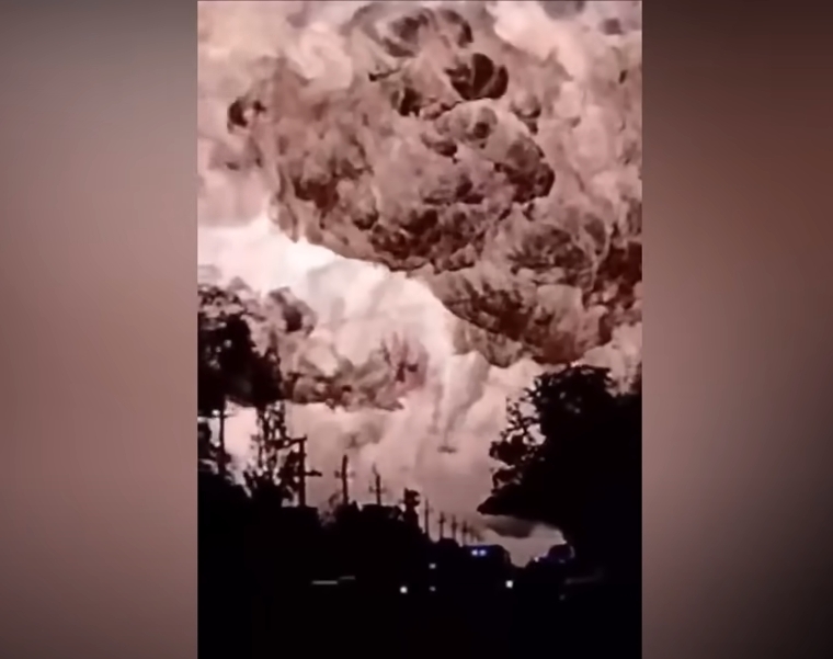 У Румунії вибухнула АЗС, є загиблий та багато постраждалих (відео)