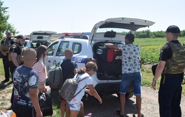 У Запорізькій області оголосили примусову евакуацію дітей