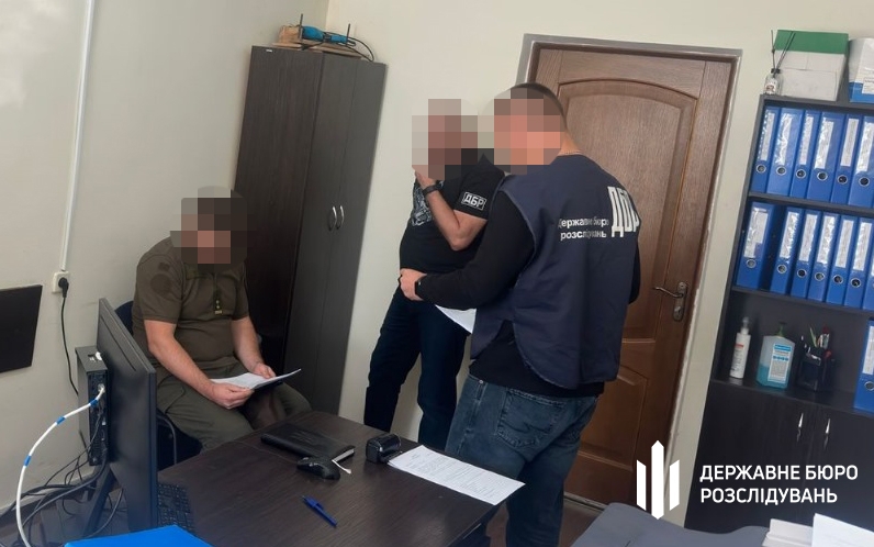 В Николаевской области командир батальона отправлял бойцов охранять частное предприятие