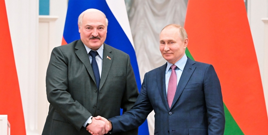 Європарламент визнав Лукашенка причетним до війни проти України нарівні з Путіним