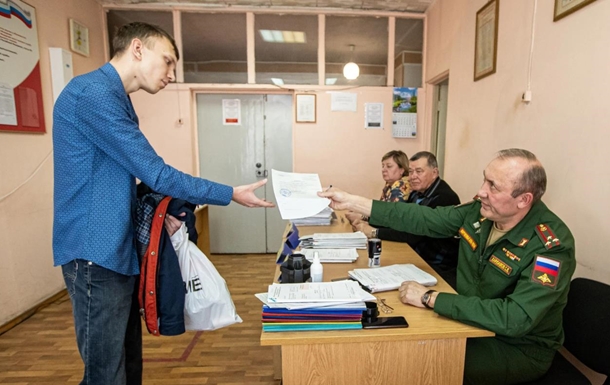 Ворог на окупованих територіях роздає повістки місцевому населенню