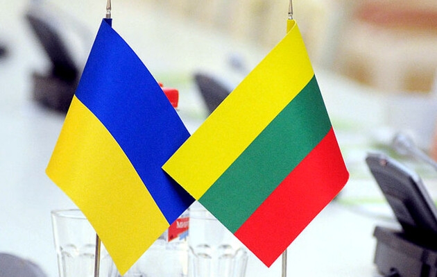 Литва призвала ЕС увеличить поддержку Украины при пересмотре бюджета блока