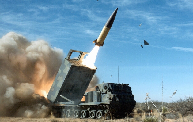 У США заявили, що в новому пакеті допомоги Україні не буде далекобійних ракет ATACMS