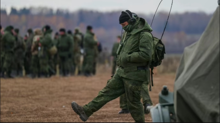 Німеччина надала статус біженця 90 російським ухилистам