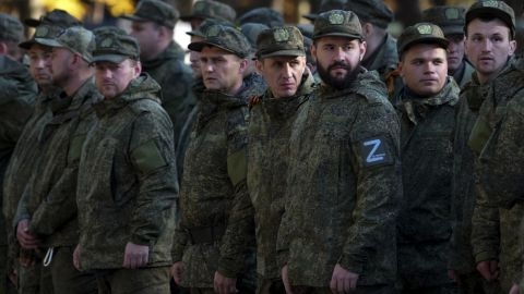 Росіяни готуються призивати на війну проти України мешканців окупованих територій