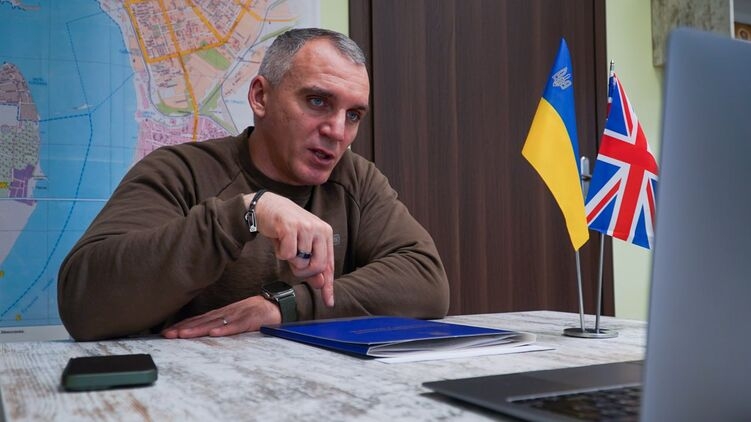 Сєнкевич заявив, що Миколаїв не допомагатиме військовим, якщо у міста «заберуть усі гроші»
