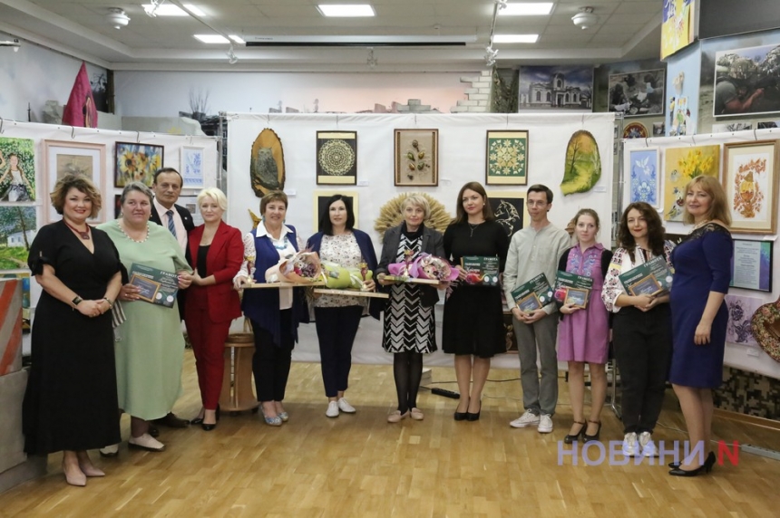 Мистецтво стверджує Людину: у Миколаївському музеї відкрилися дві виставки майстрів народної творчості (фоторепортаж)