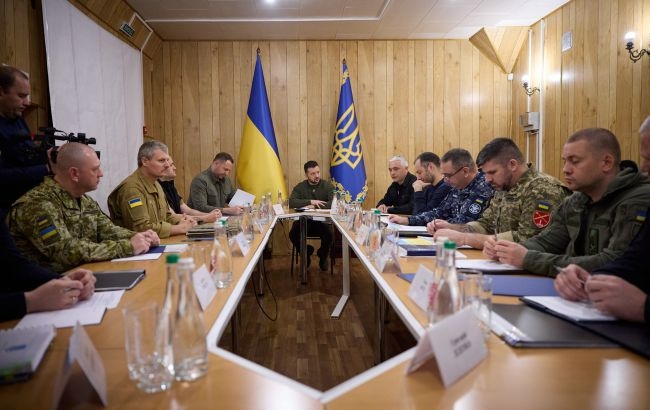 Зеленський провів нараду в Одесі (відео)