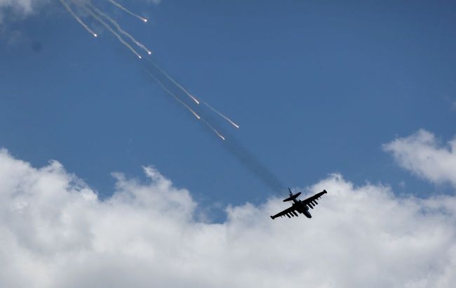Украинские военные уничтожили российский самолет Су-25