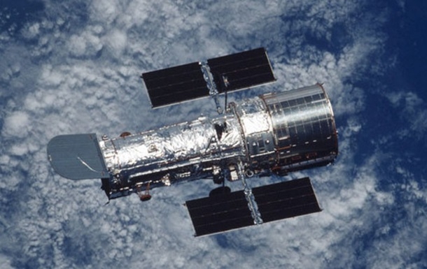 Згорів російський військовий супутник «Космос-2542»