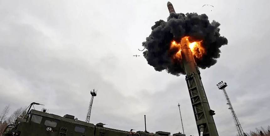 У Росії провели тренування з масованого ядерного удару та застосували ракету «Ярс» (відео)