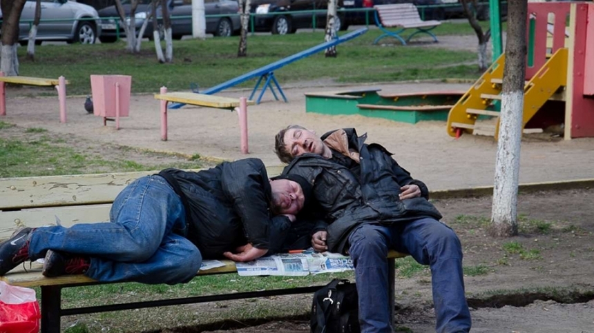 Скандальна «пивничка» у Миколаєві: депутати заборонили продавати там спиртне