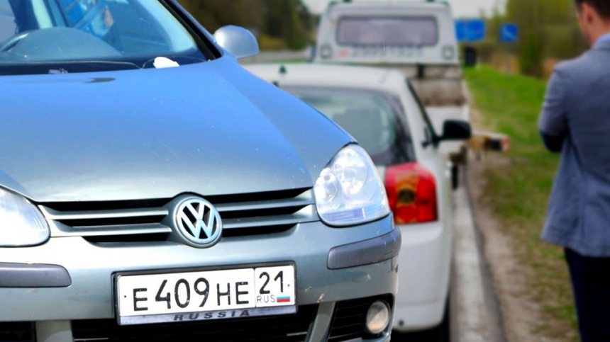 В Латвии законодательно утвердили запрет на автомобили с номерами РФ