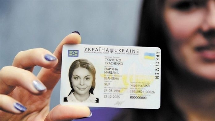 Украинцам в четырех городах упростили восстановление водительских удостоверений