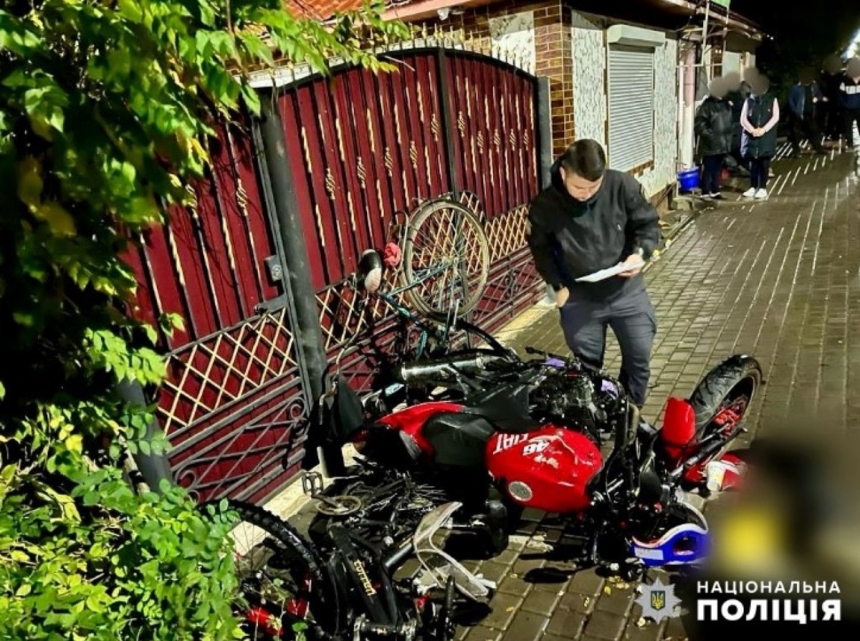 На Одещині загинули двоє підлітків: один на мотоциклі, інший на залізниці