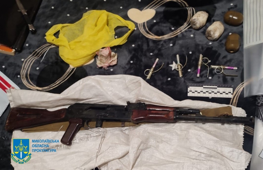 В Николаевской области мужчина незаконно купил и хранил огнестрельное оружие