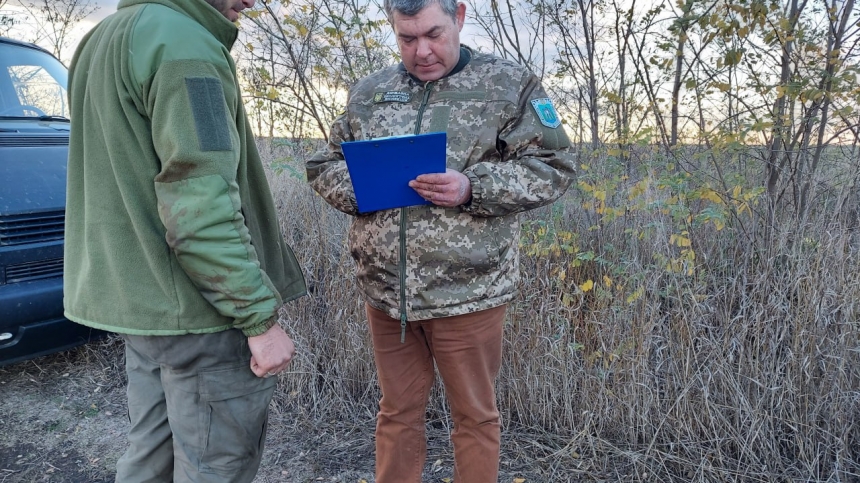 У лісосмузі під Миколаєвом затримали «чорних лісорубів»