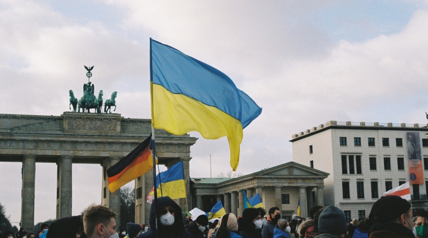 Понад 80% українців, які отримали в Німеччині статус біженців, не працюють
