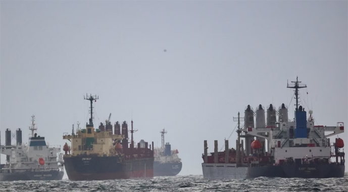 Україна конвоюватиме кораблі, які йтимуть «зерновим коридором» - Зеленський