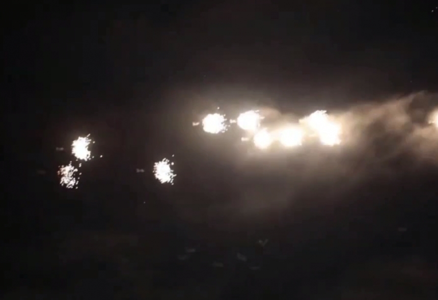 Кадры работы ПВО над Киевом, которые нельзя снимать, разместили иностранные СМИ (видео)