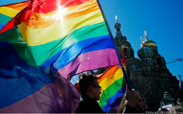 В РФ объявили «движение ЛГБТ» экстремистской организацией